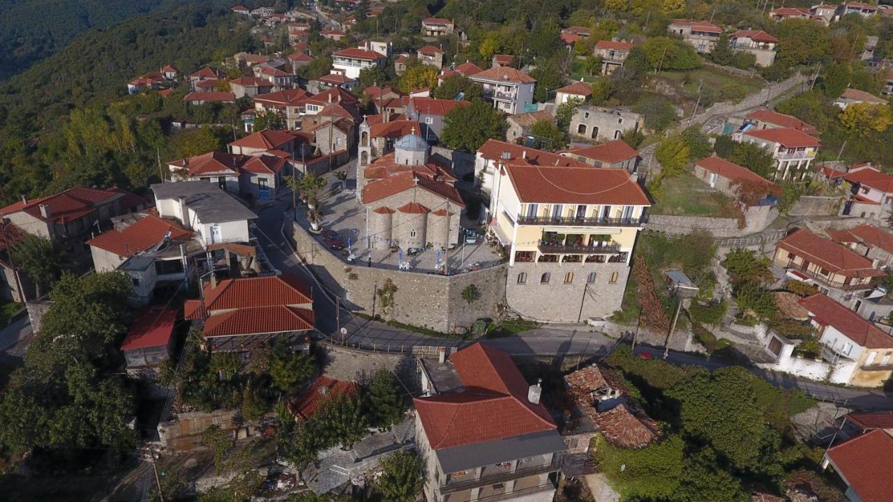 Hotel Isaraiko Spiti Agia Theodora Isaris Eksteriør bilde